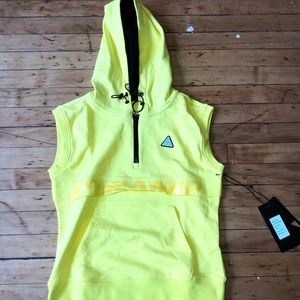 Black Pyramid vest